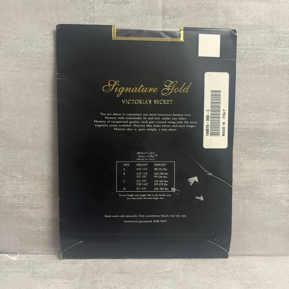 Victoria's Secret Signature GOLD 
